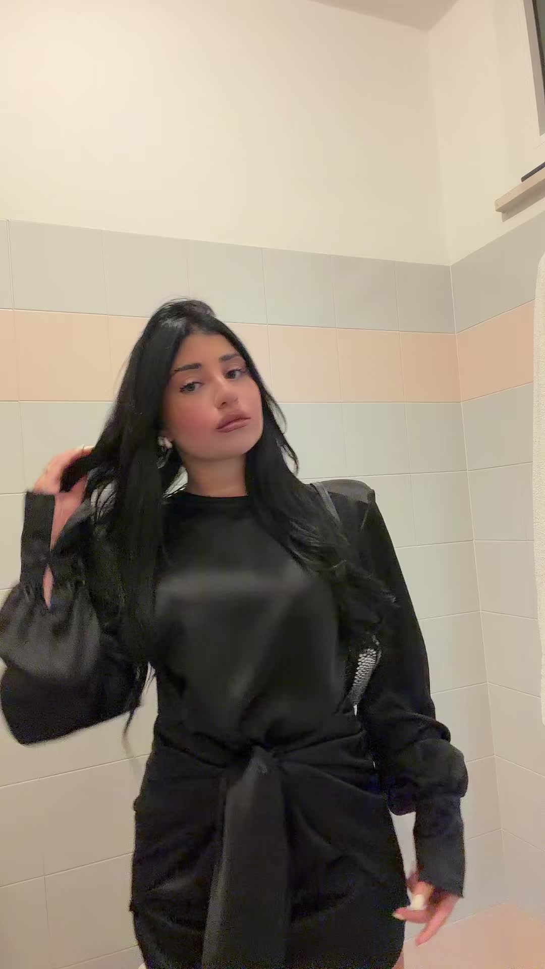 @♕