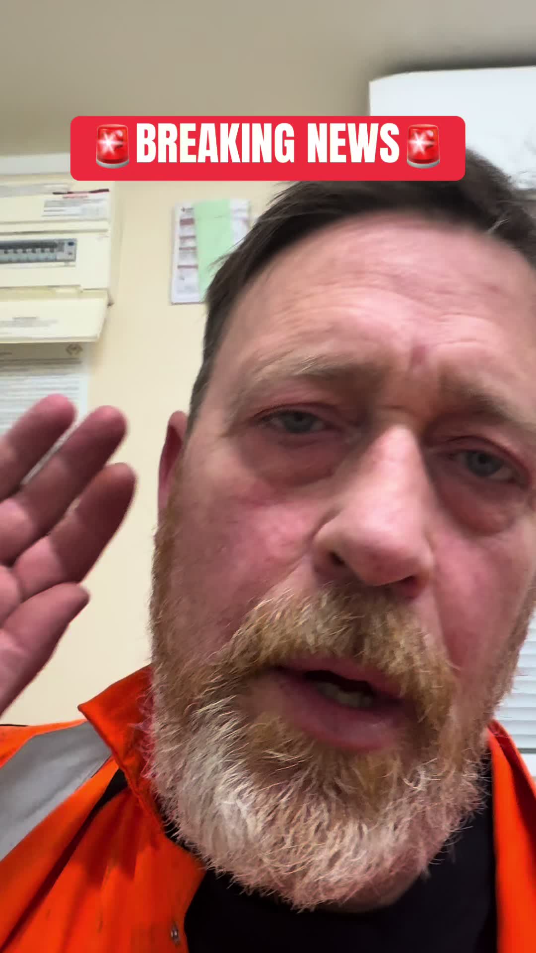 @DeanNewsMan