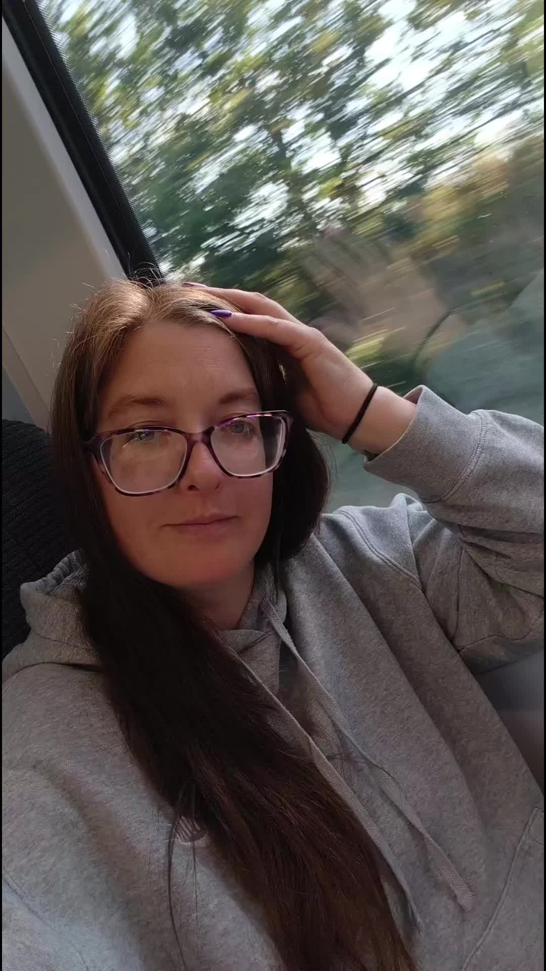 @Becca👀