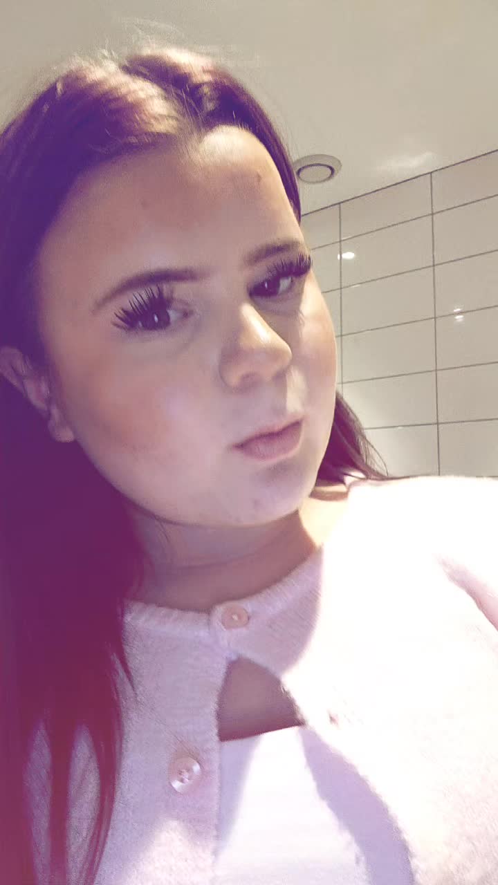 @𝐡𝐚𝐧𝐧𝐚🤍