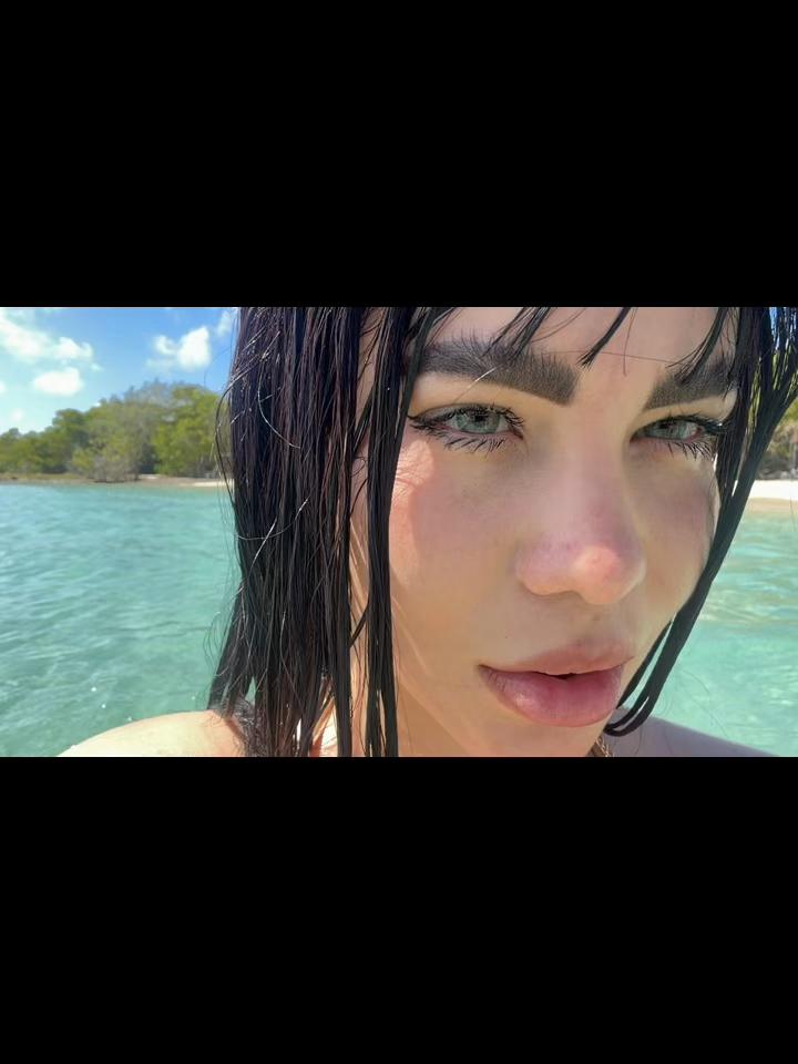 @Fernanda 🇻🇪