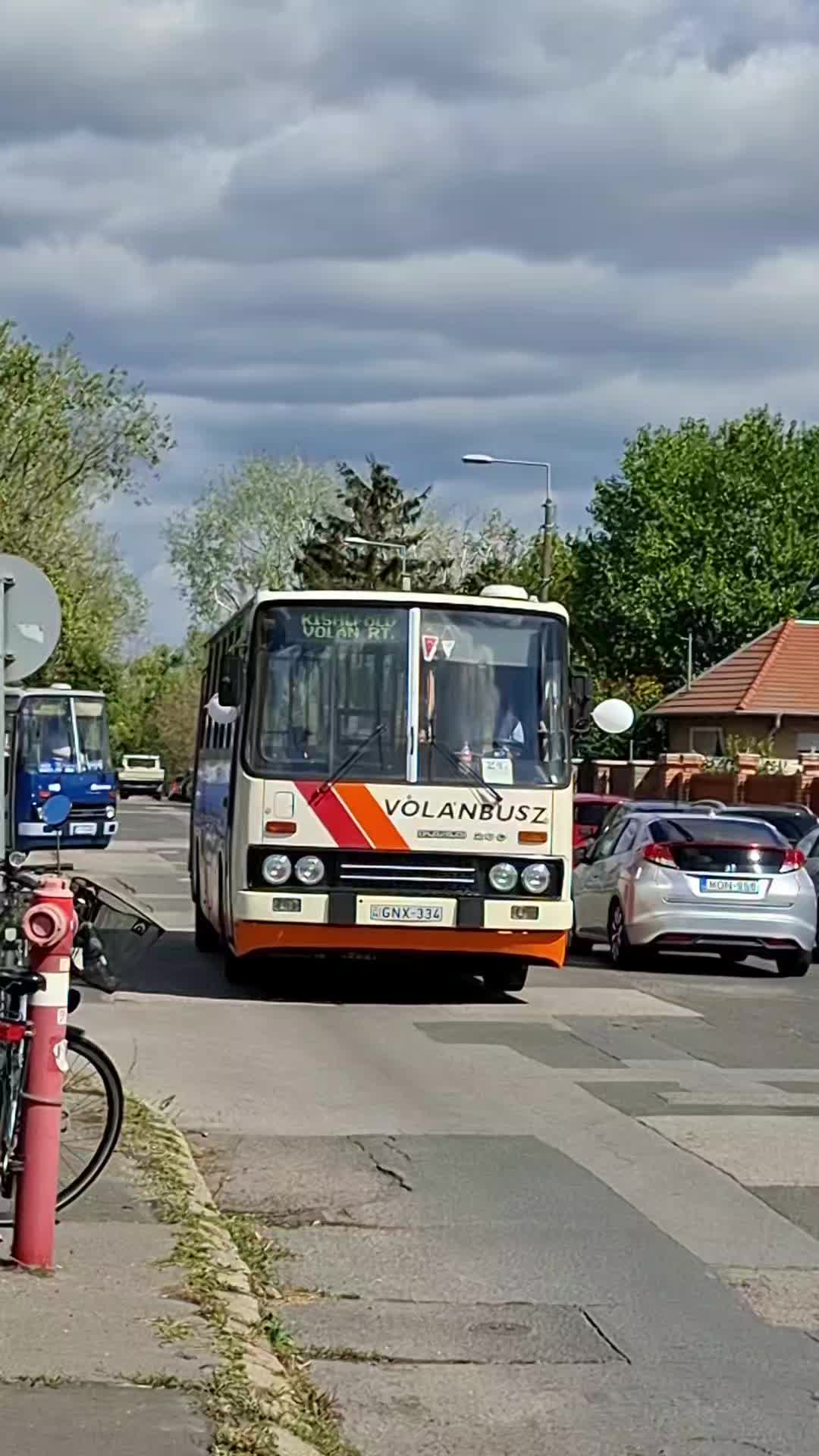 @𝑄𝑦𝑟𝑒𝑥