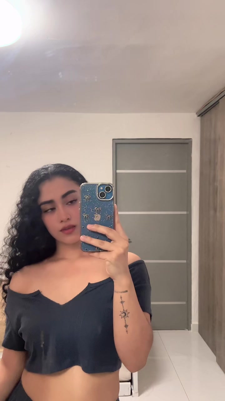 @Iza Perez
