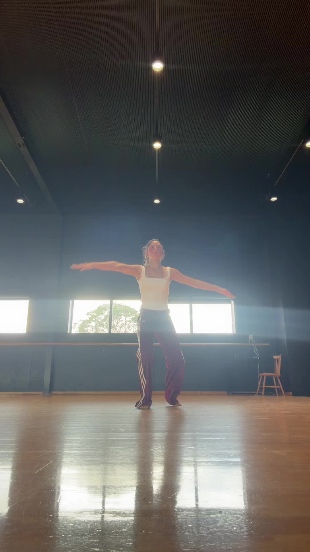 @parislilyfoster