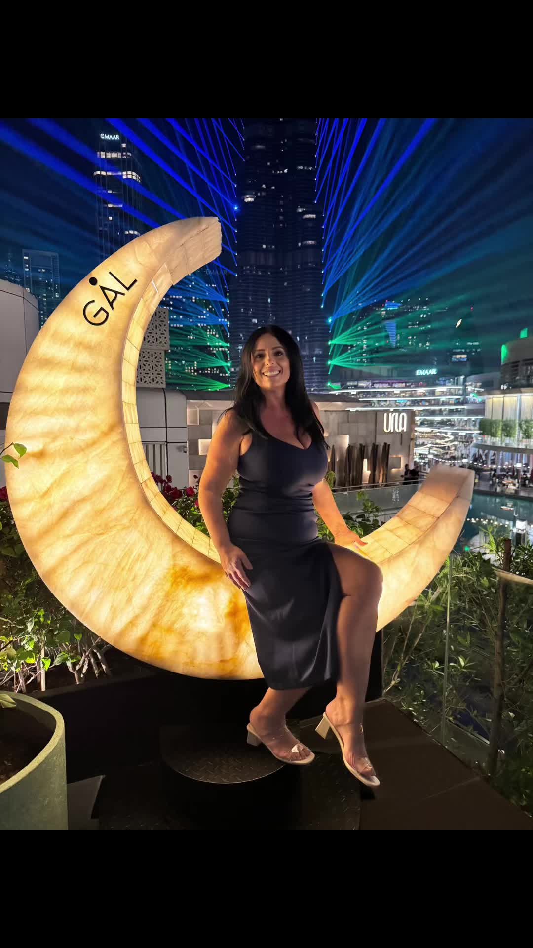 @Xhuljana