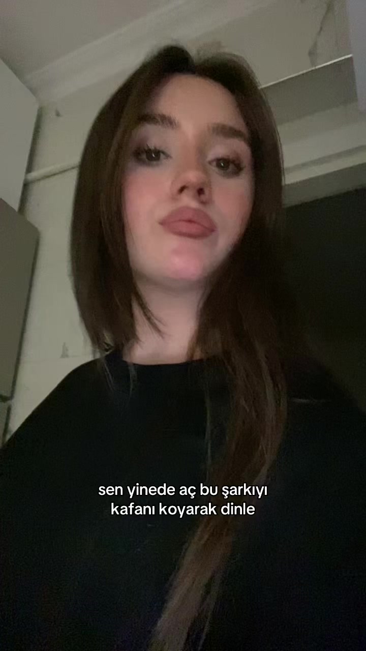 @Zeynepp