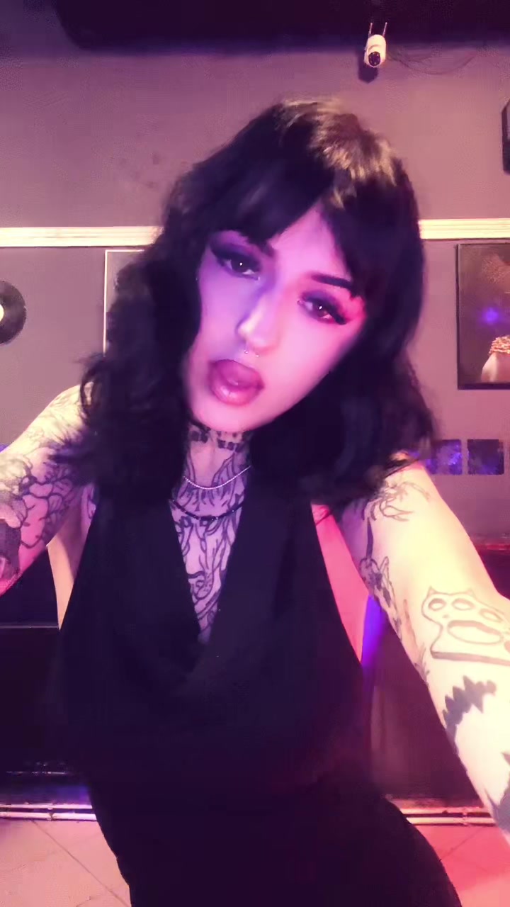 @𝐀𝐊𝐈𝐑𝐀
