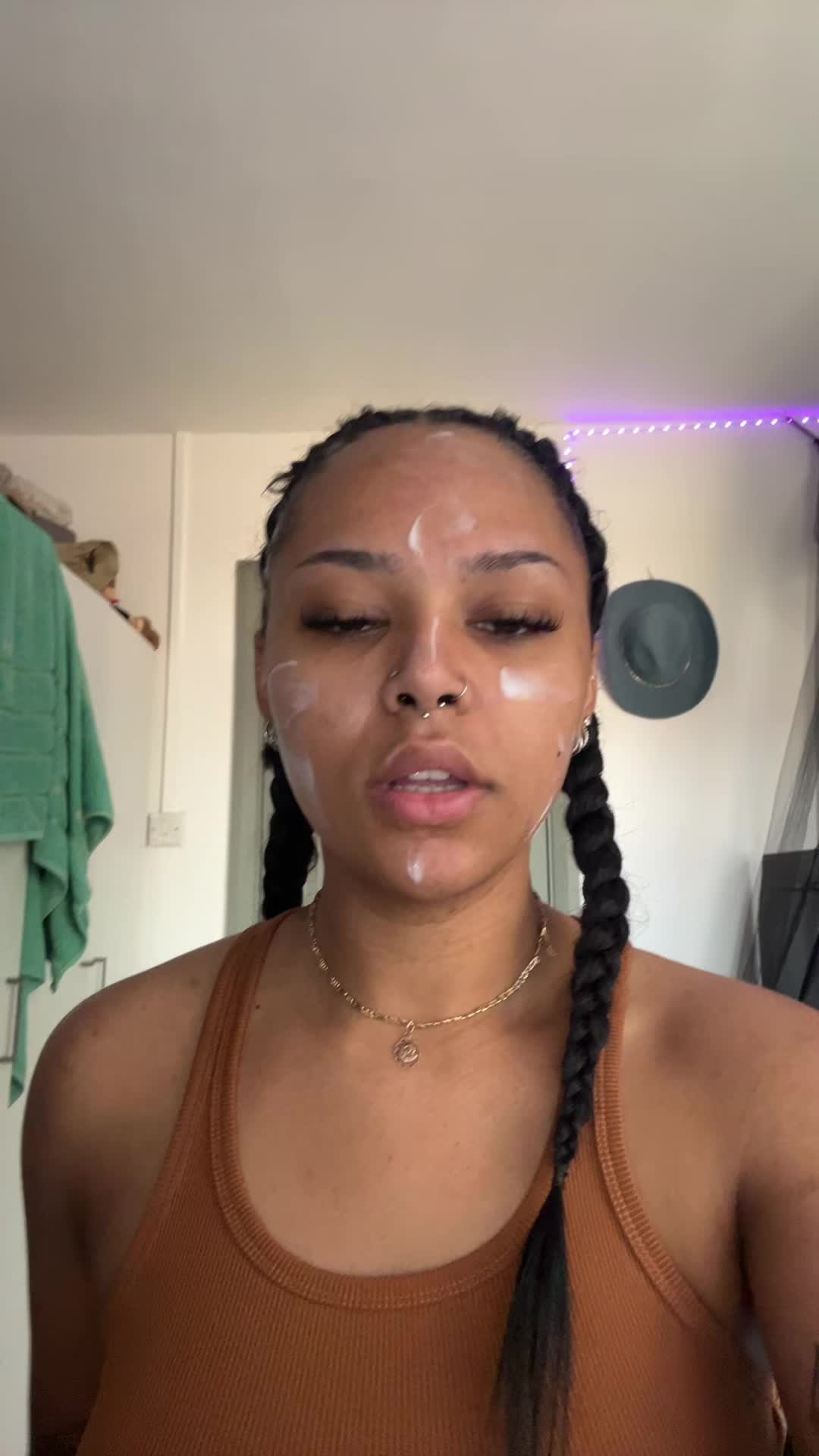 @𝙅𝙖𝙮 𝙈𝙤𝙣𝙞𝙘𝙖