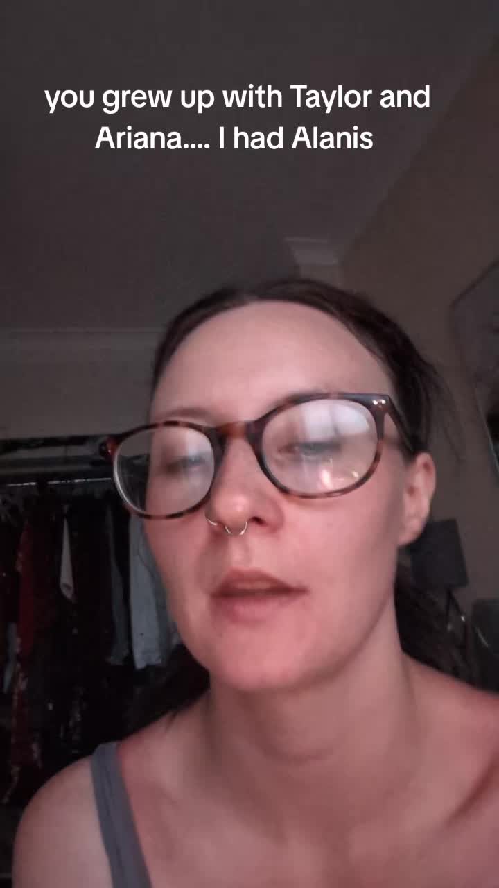 @lizziebeawhoever