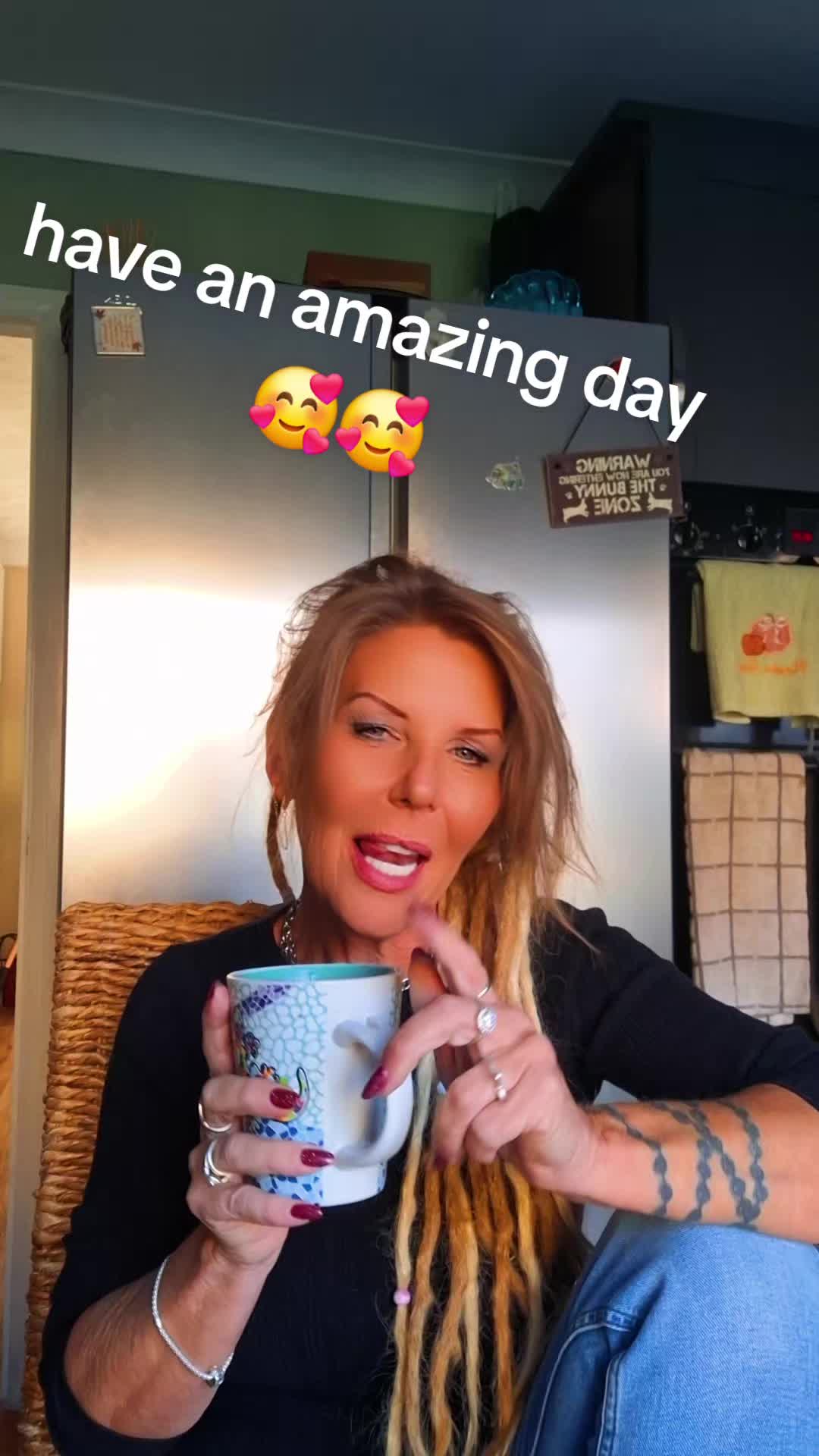 @Fire Cracker🥰🥰🥰🥰