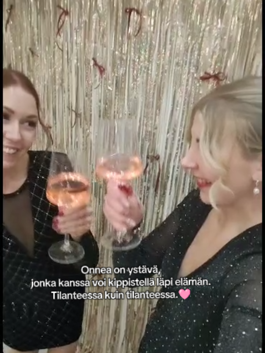 @Julia Laine