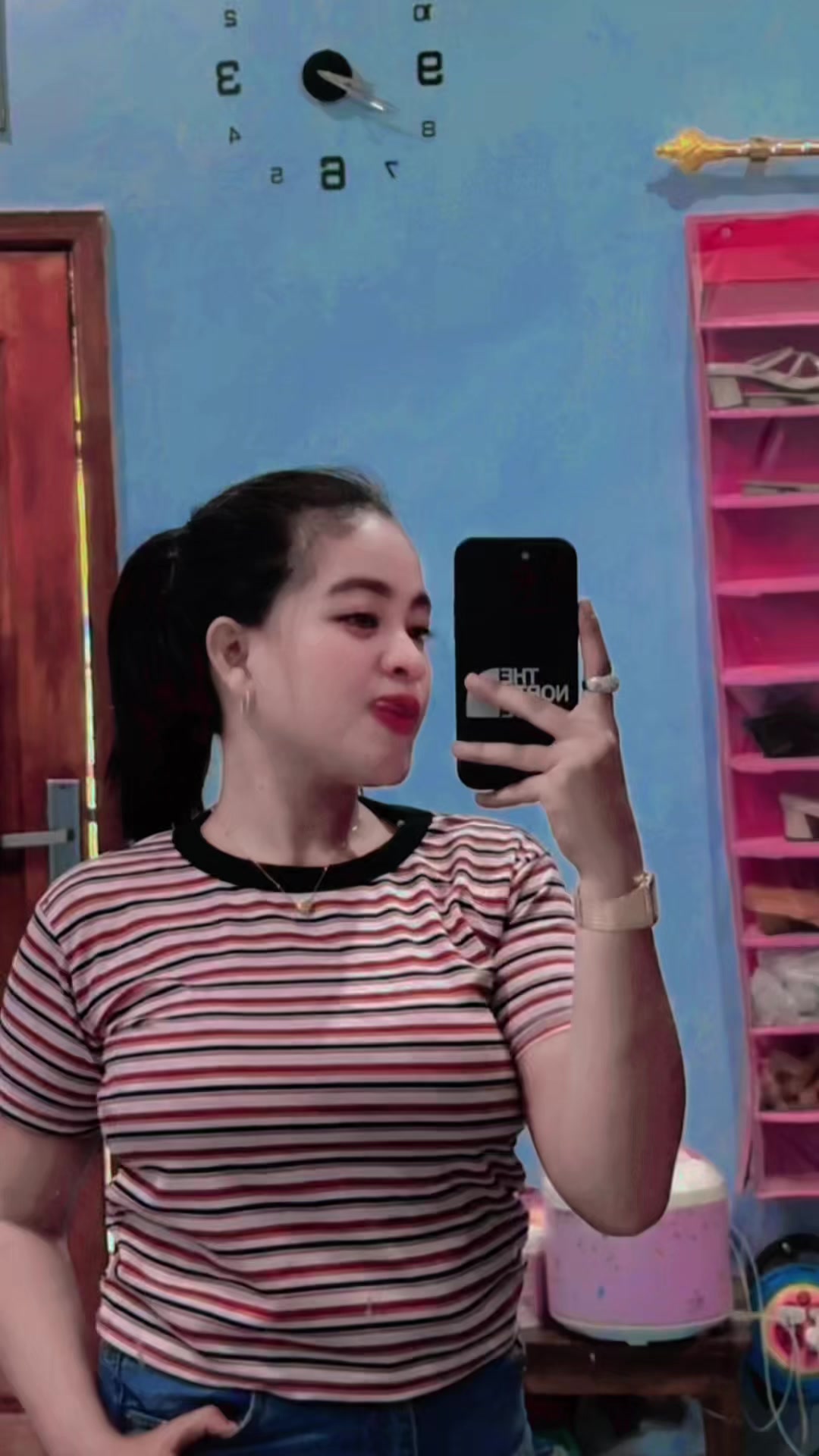@putri bhawell