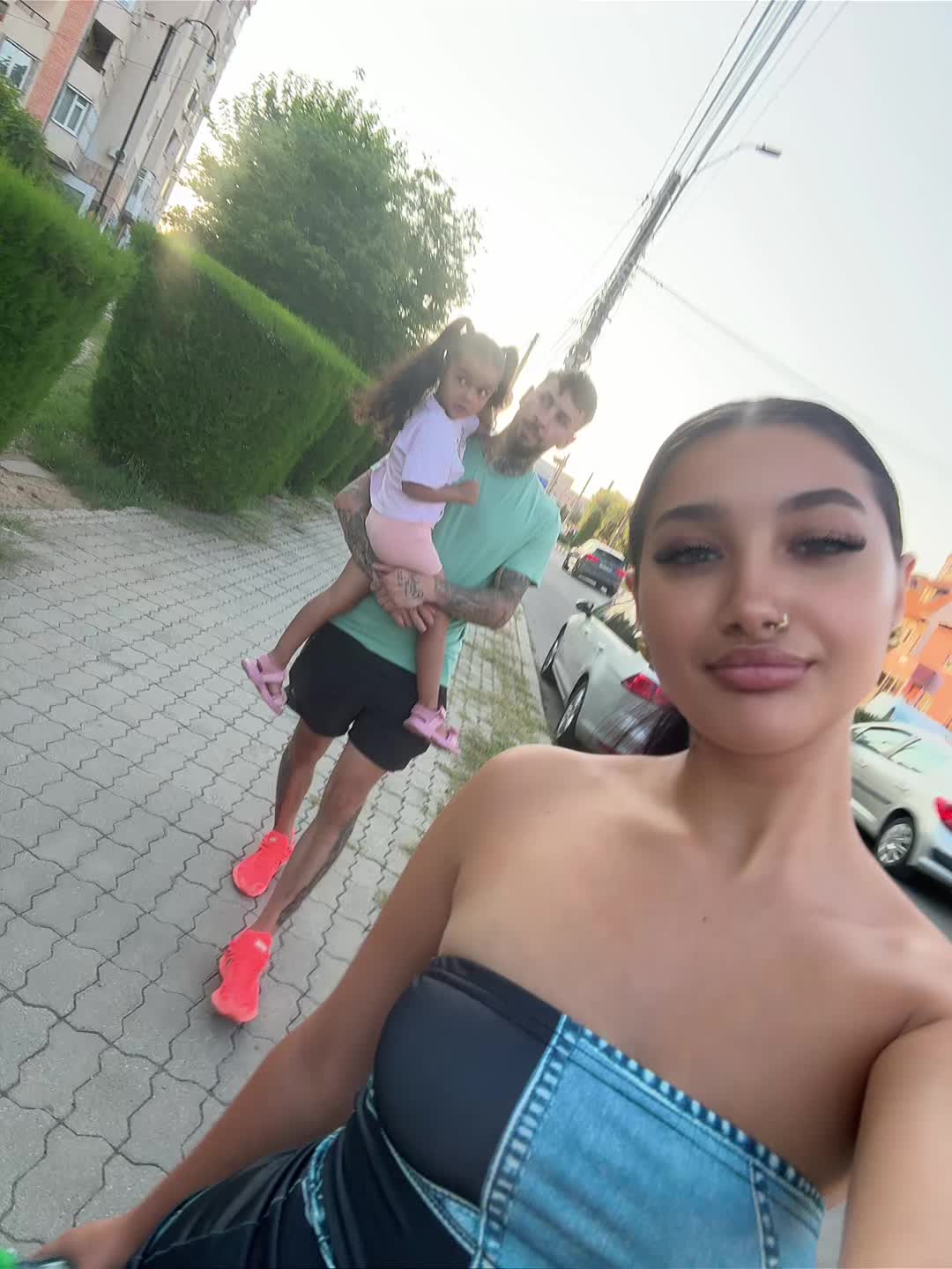 @Andra Ariana