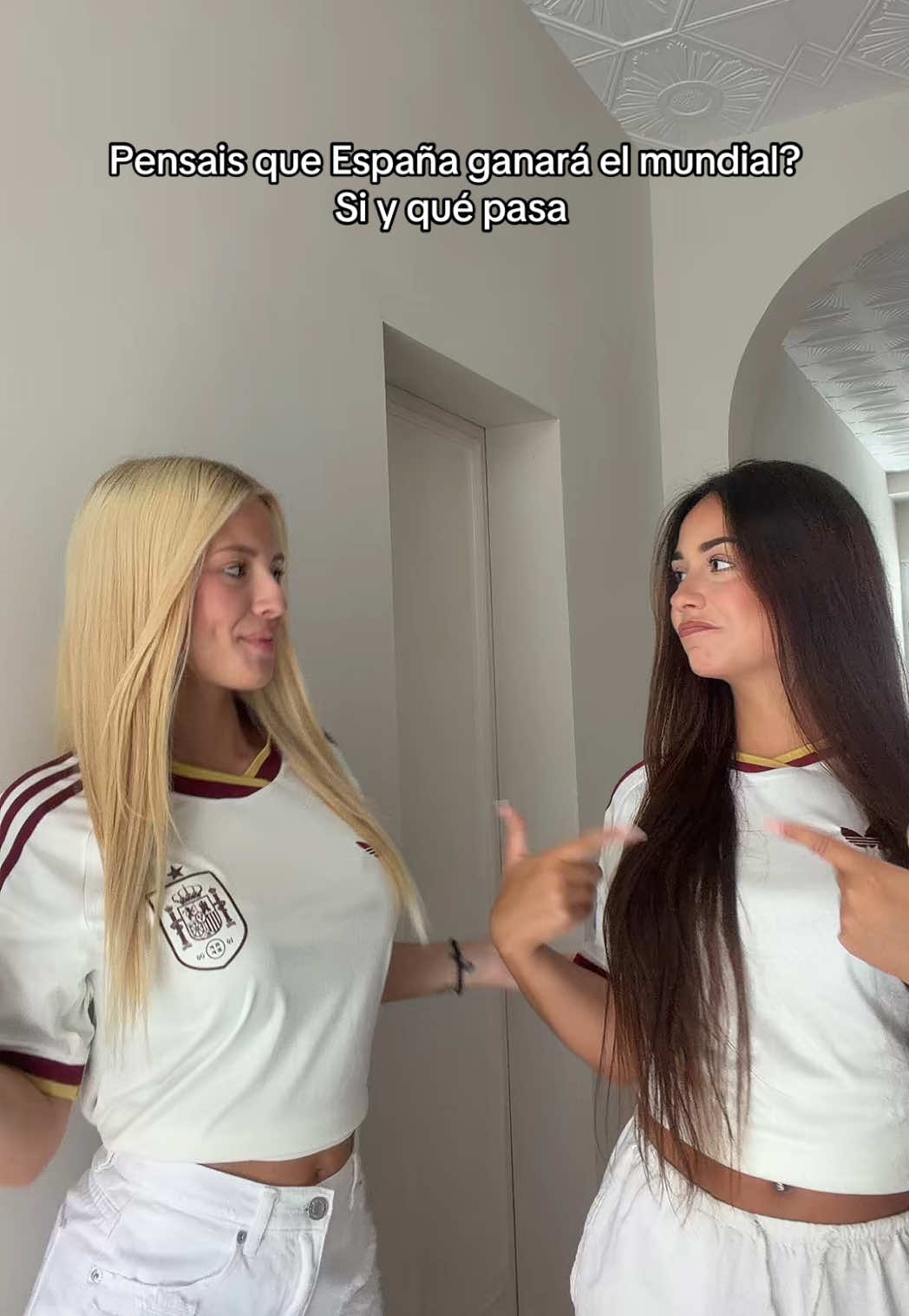 @Júlia_reverte