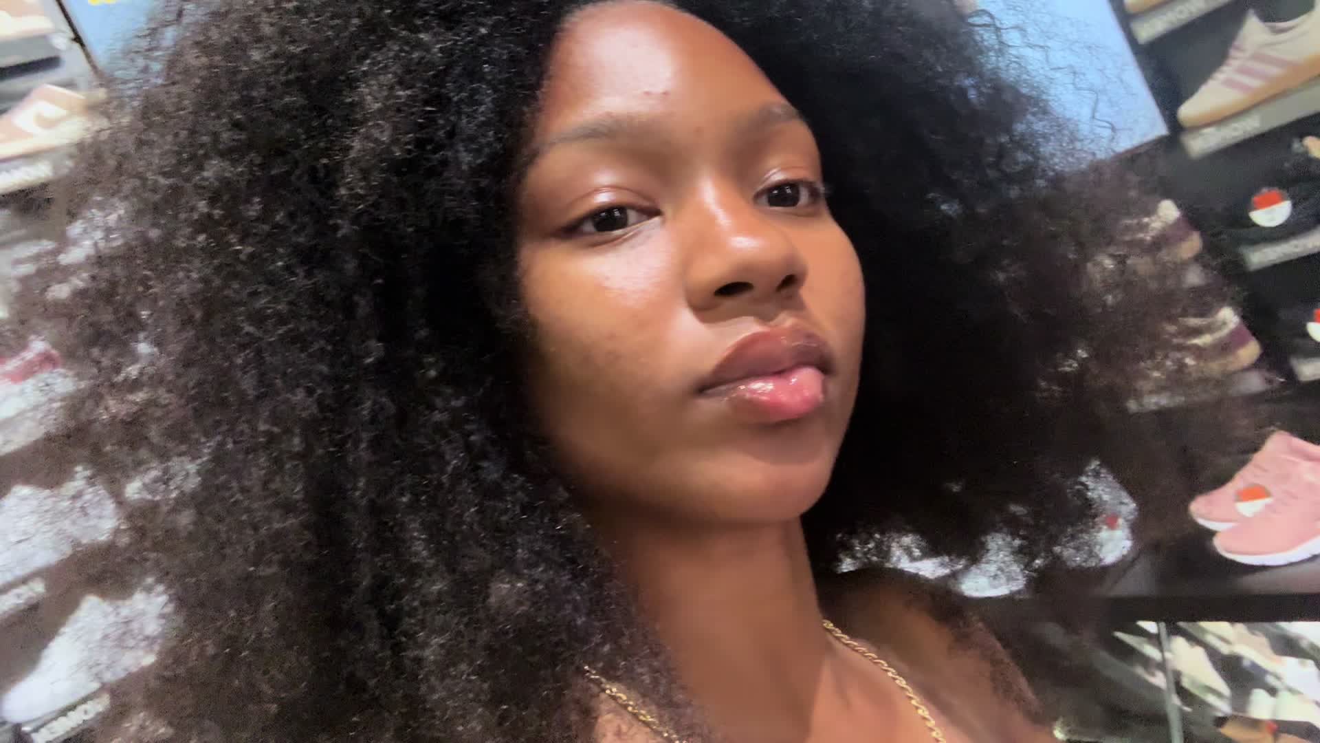 @Jussy 𖣂