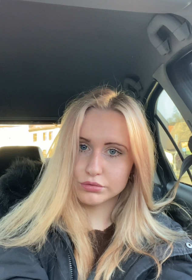 @adelka164
