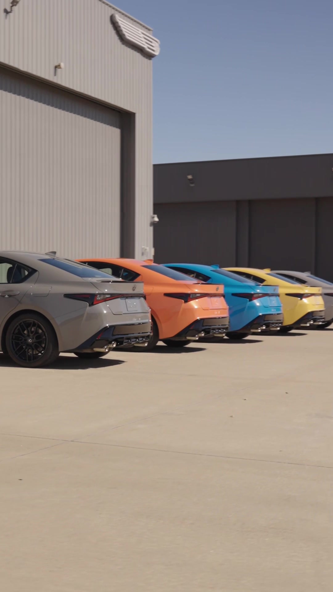 @Lexus