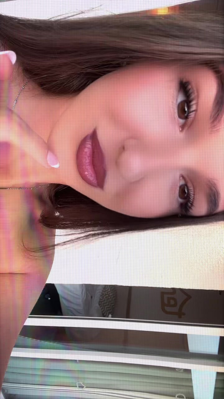 @Nora🌹