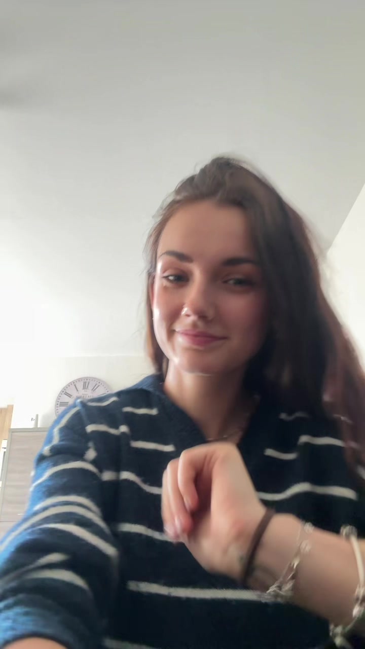 @Alexandra👸🏻🐼