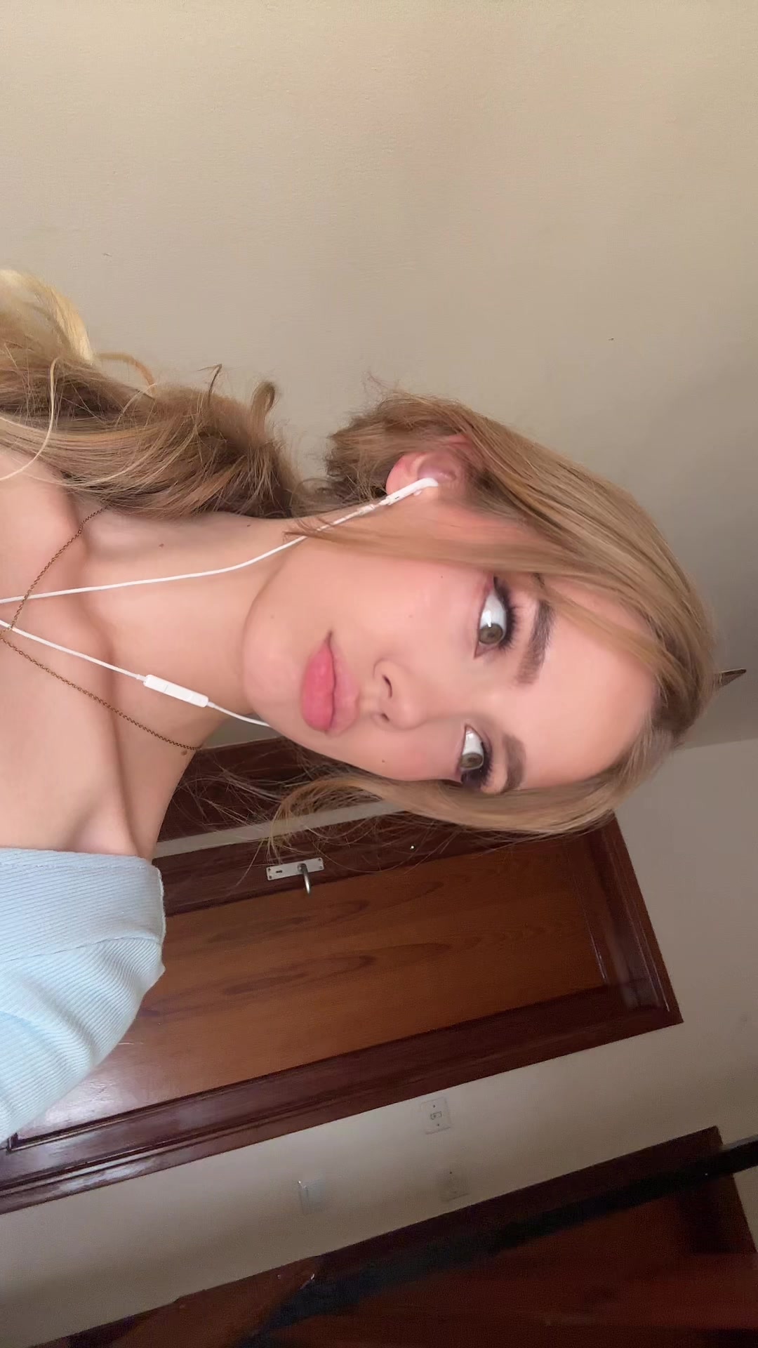 @Eva