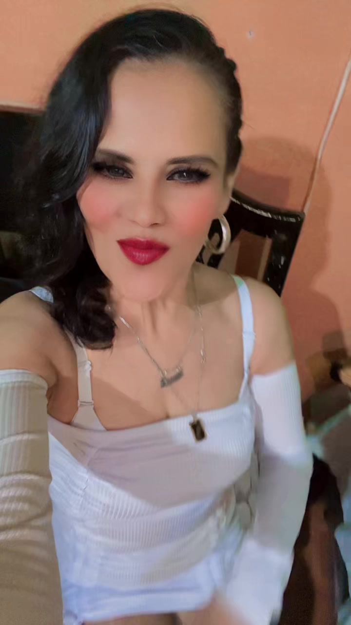 @𝓘𝓿𝓸𝓷𝓷𝓮 𝓒𝓪𝓻𝓫𝓪𝓳𝓪𝓵♕