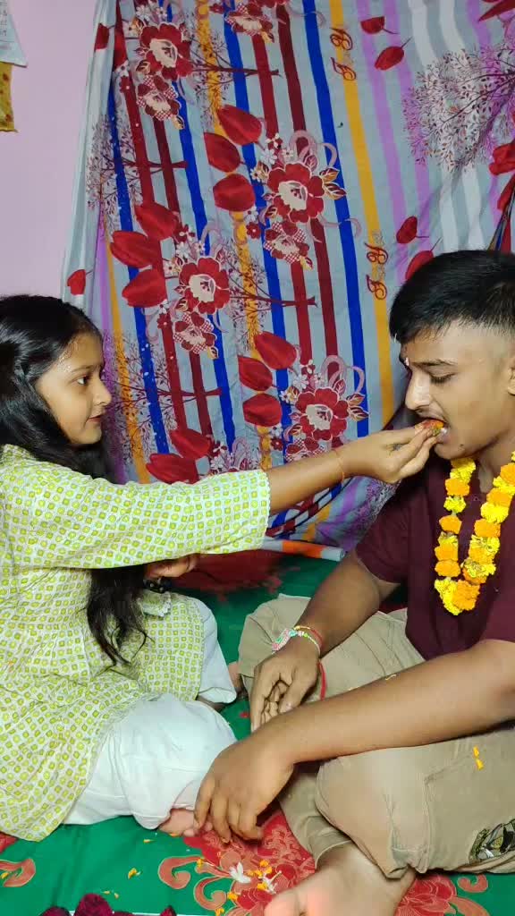 @Hello I am preetiest girl