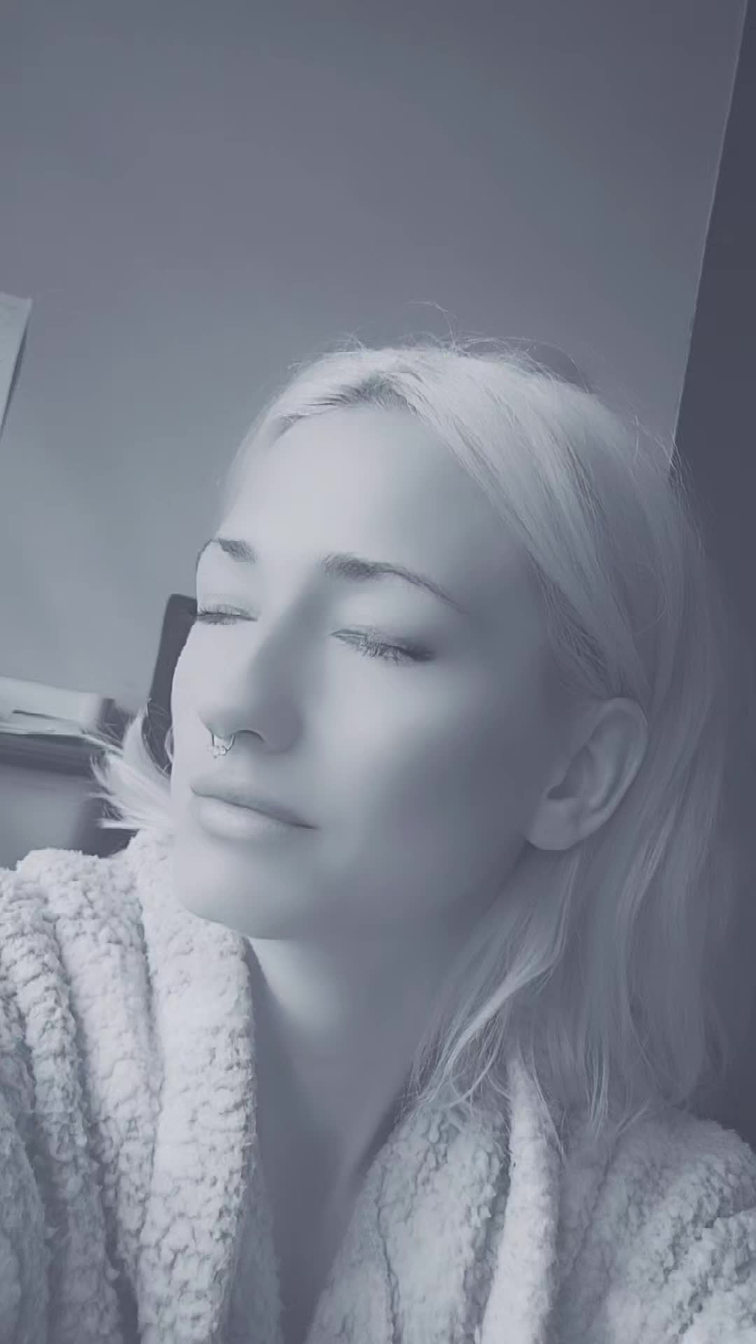 @🧡💛💚💜shushyourlips🧡💛💚💜
