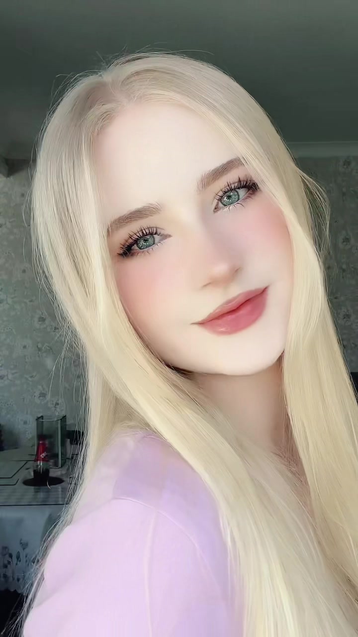 @Annabel Hughes 🦢🤍(mgmtbex)