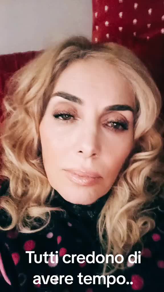 @Cinnderella
