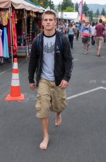@Form Without Shoes