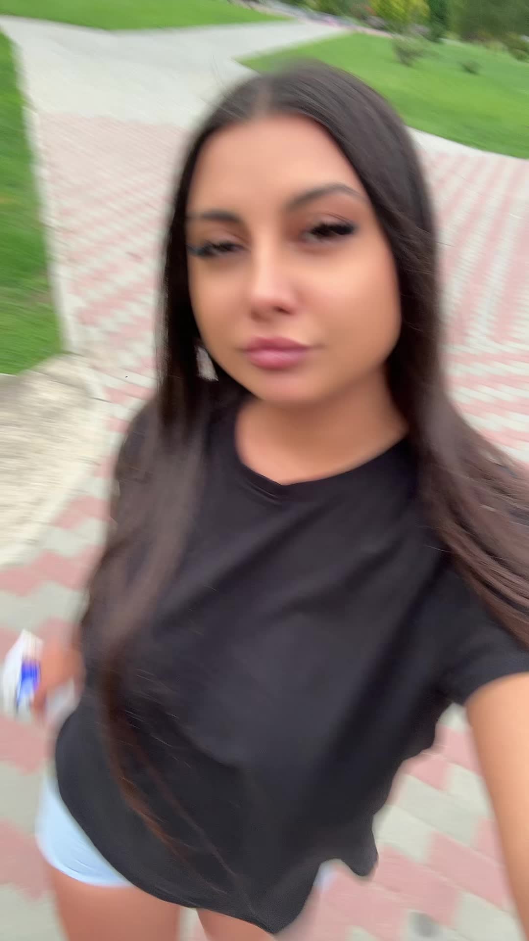 @Latina🤫