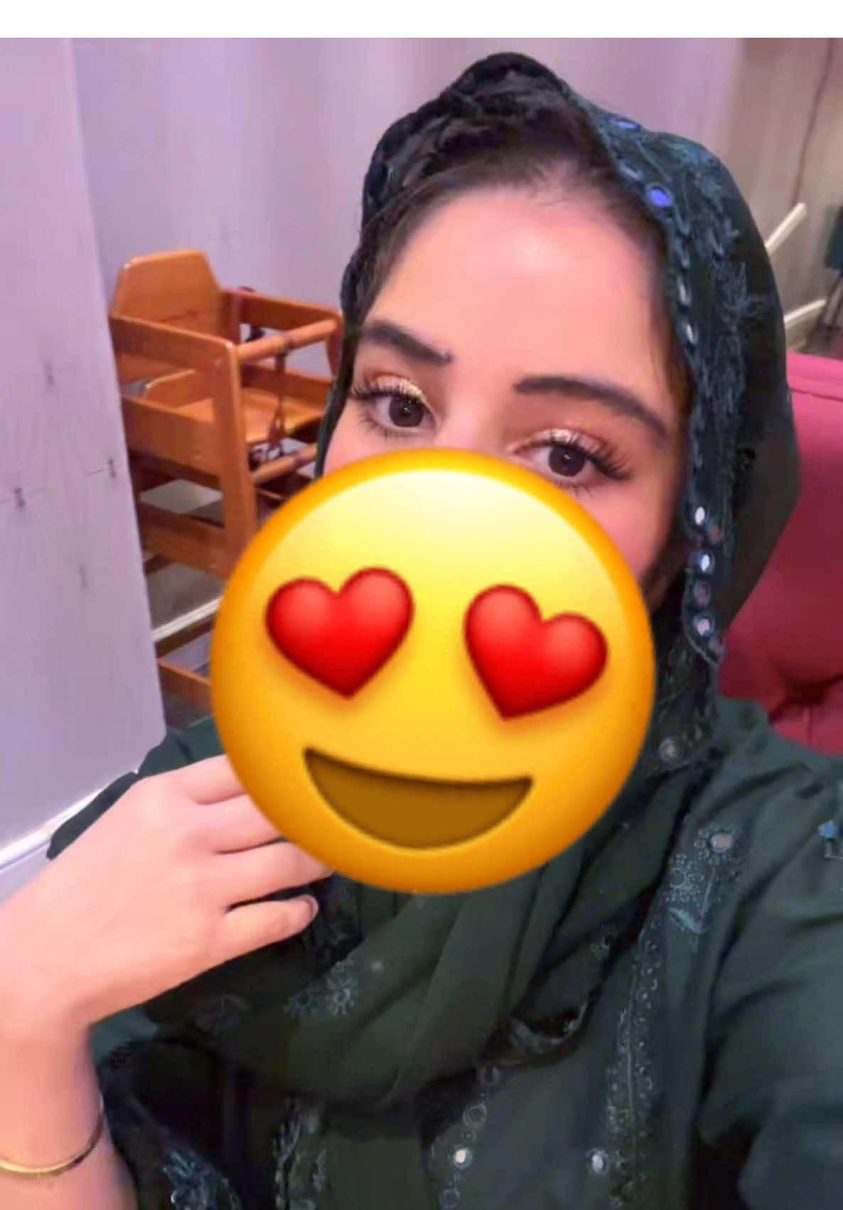 @ReviewsbyReeja