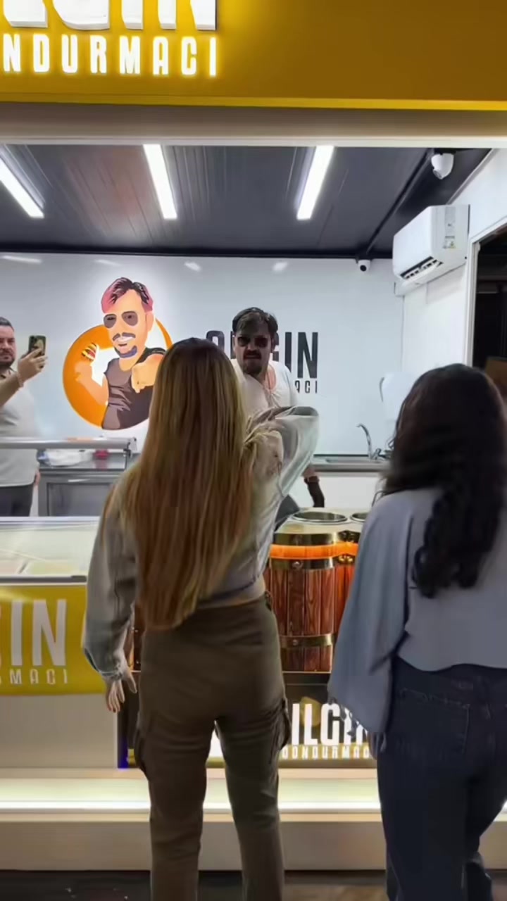 @Çılgın Dondurmacı