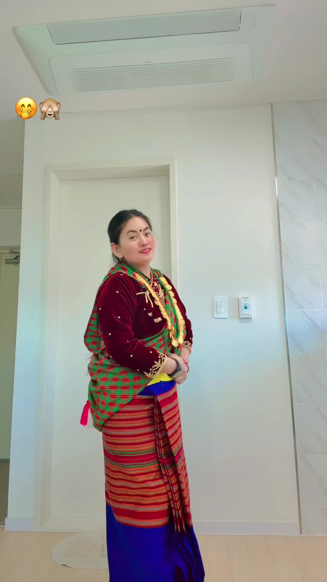 @लोप्चनस्या मेलिना 🇰🇷🇳🇵🌺