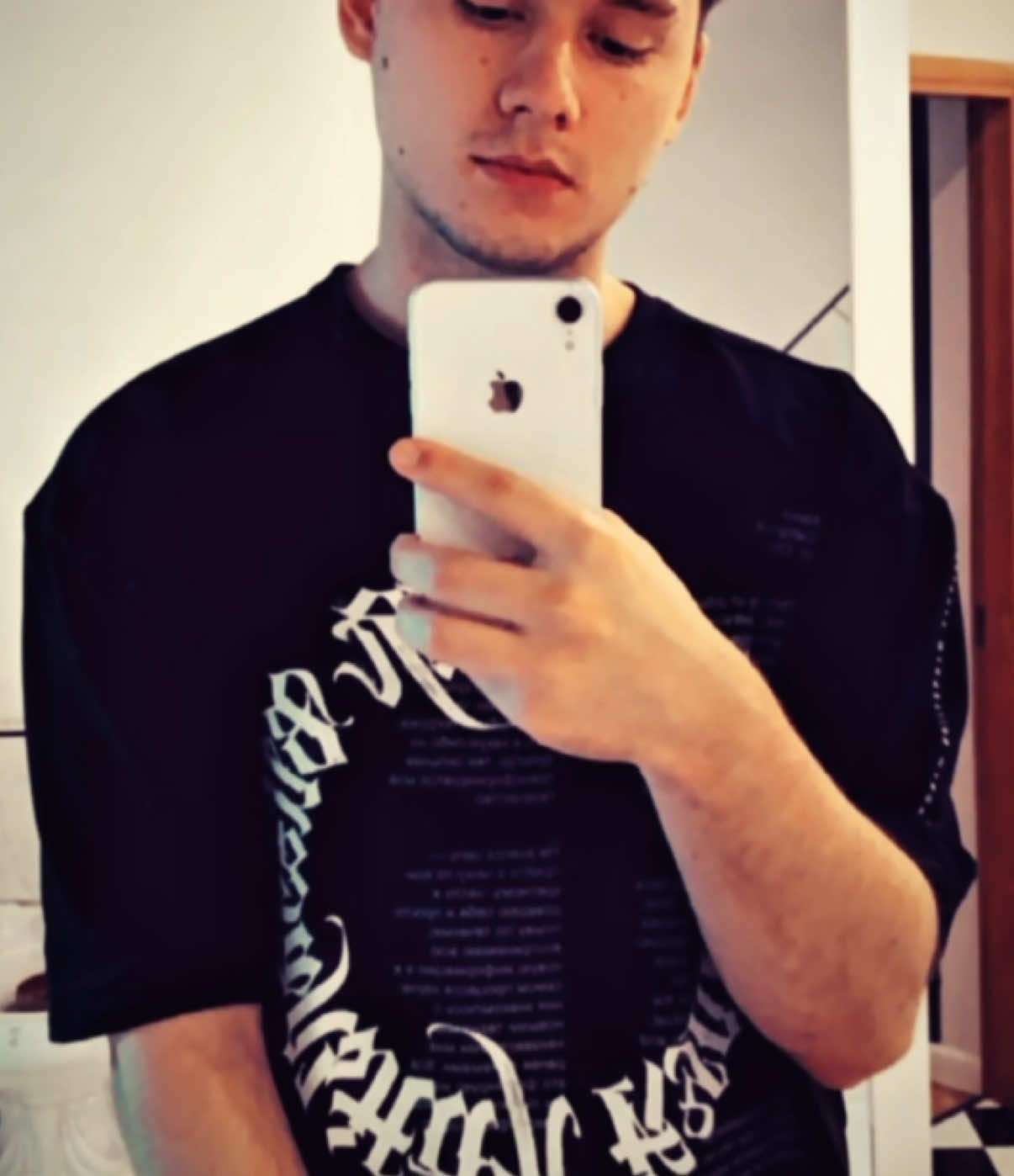 @★