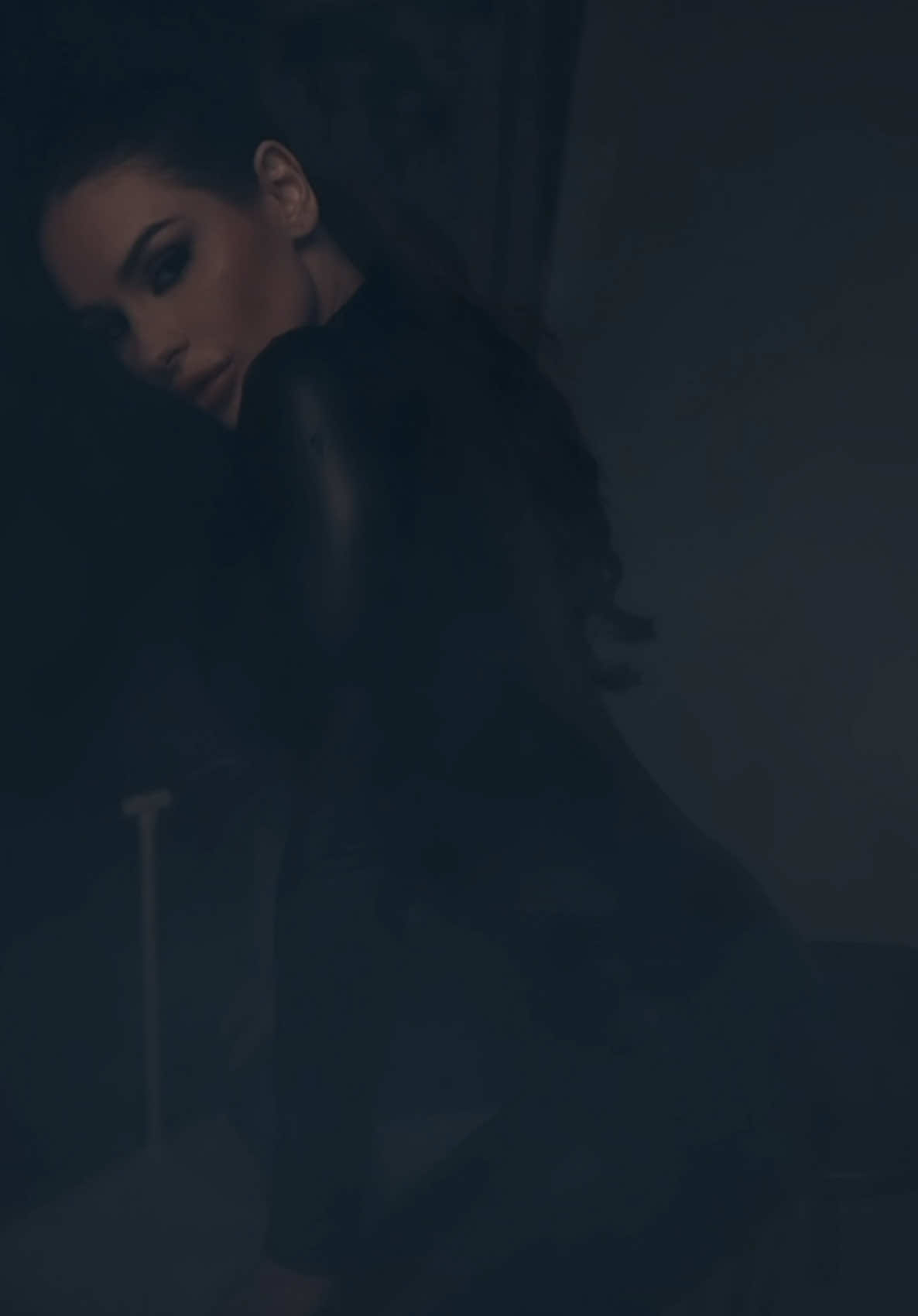 @K