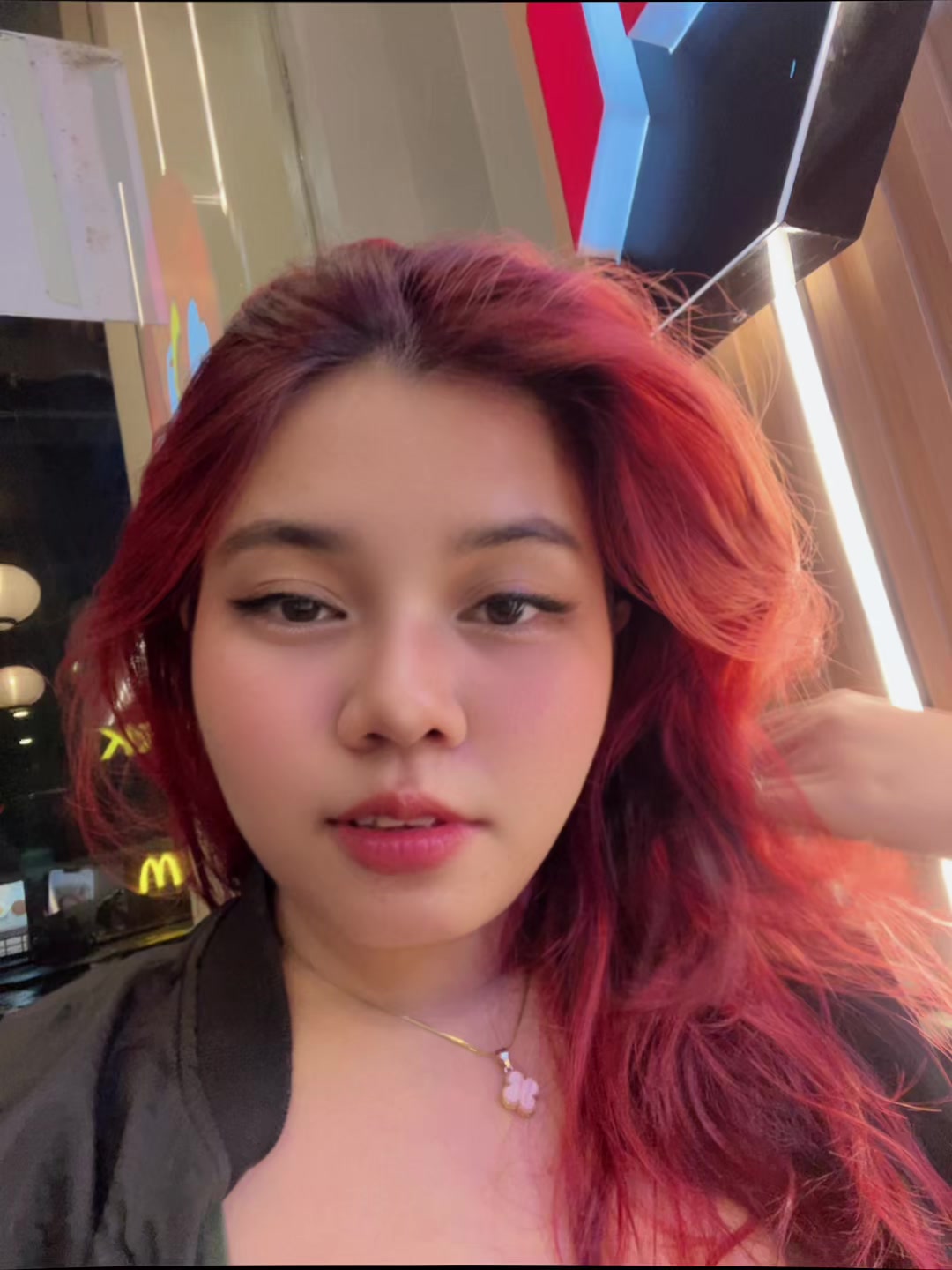 @Queen Airie ๐๐ณ๏ธ๐