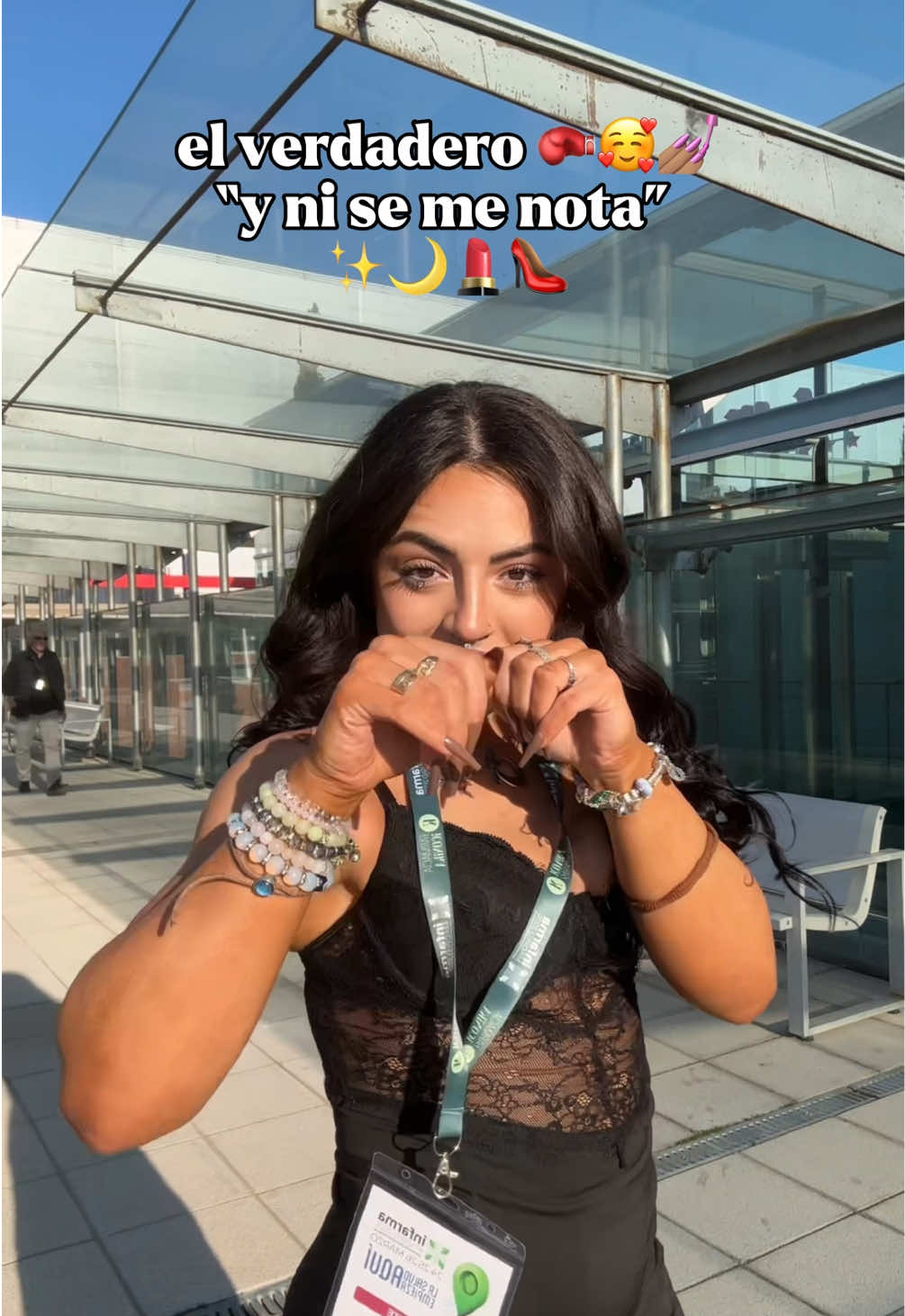 @trisayla
