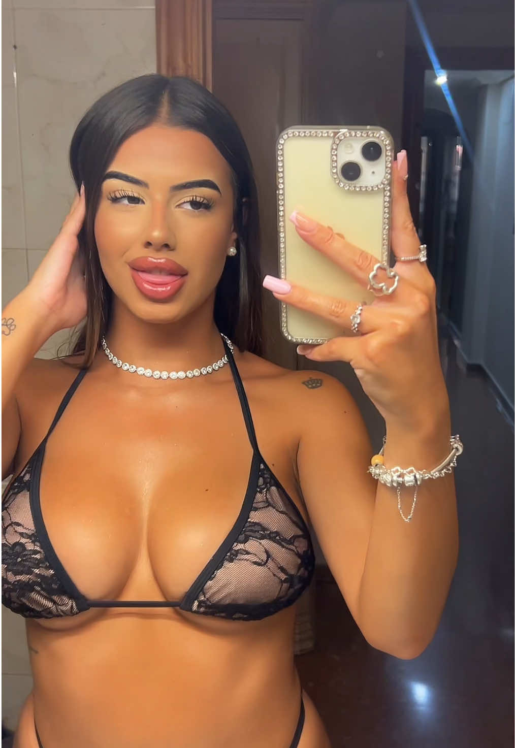 @mellamoirenita