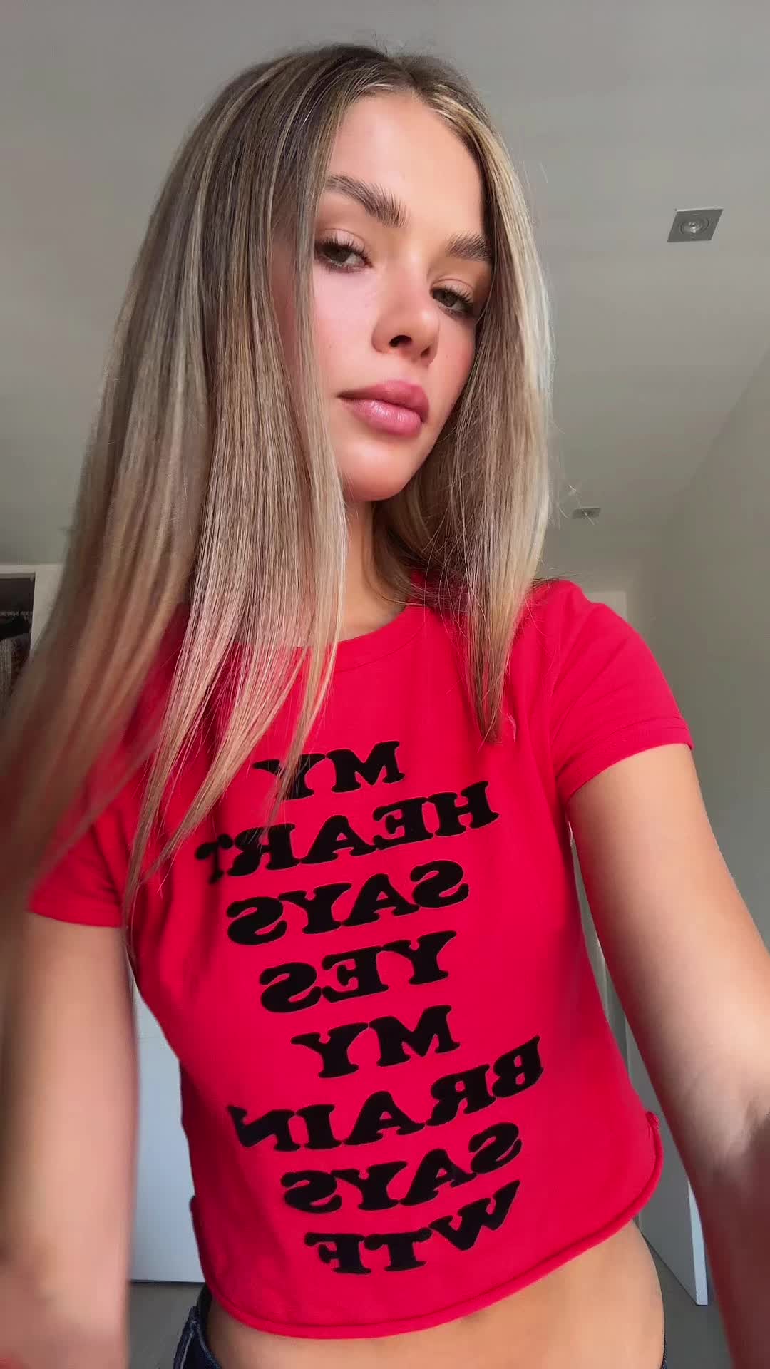 @adzz