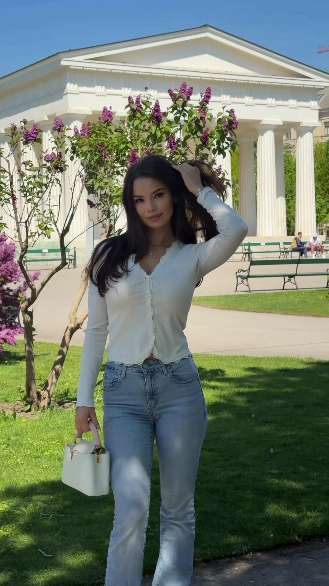 @Vlada
