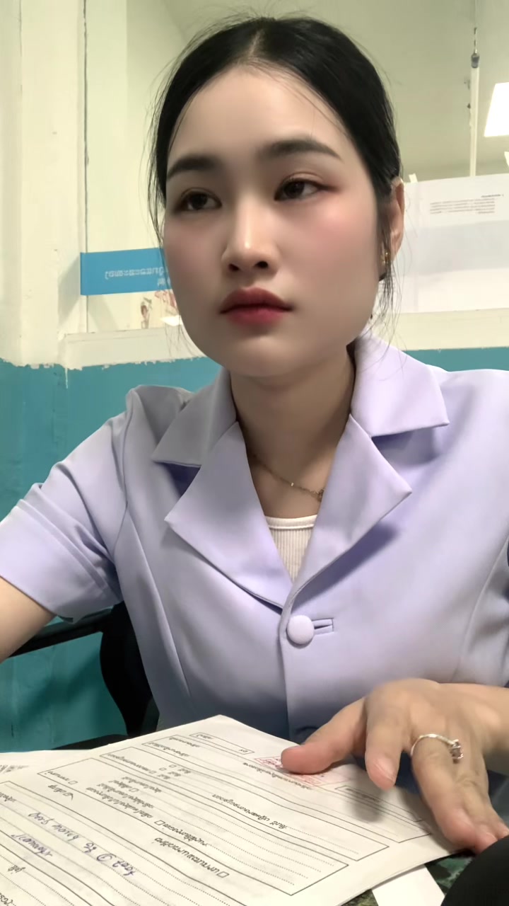 @ເປັນພະຍາບານນໍ້າຕານຕົກ