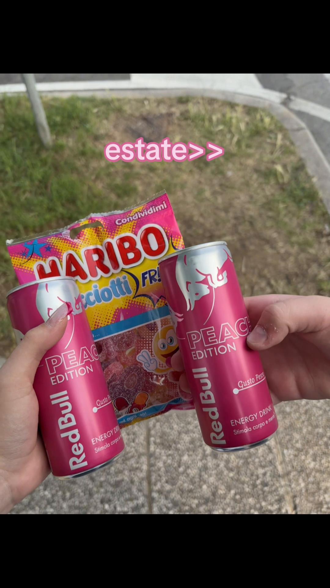 @⃟