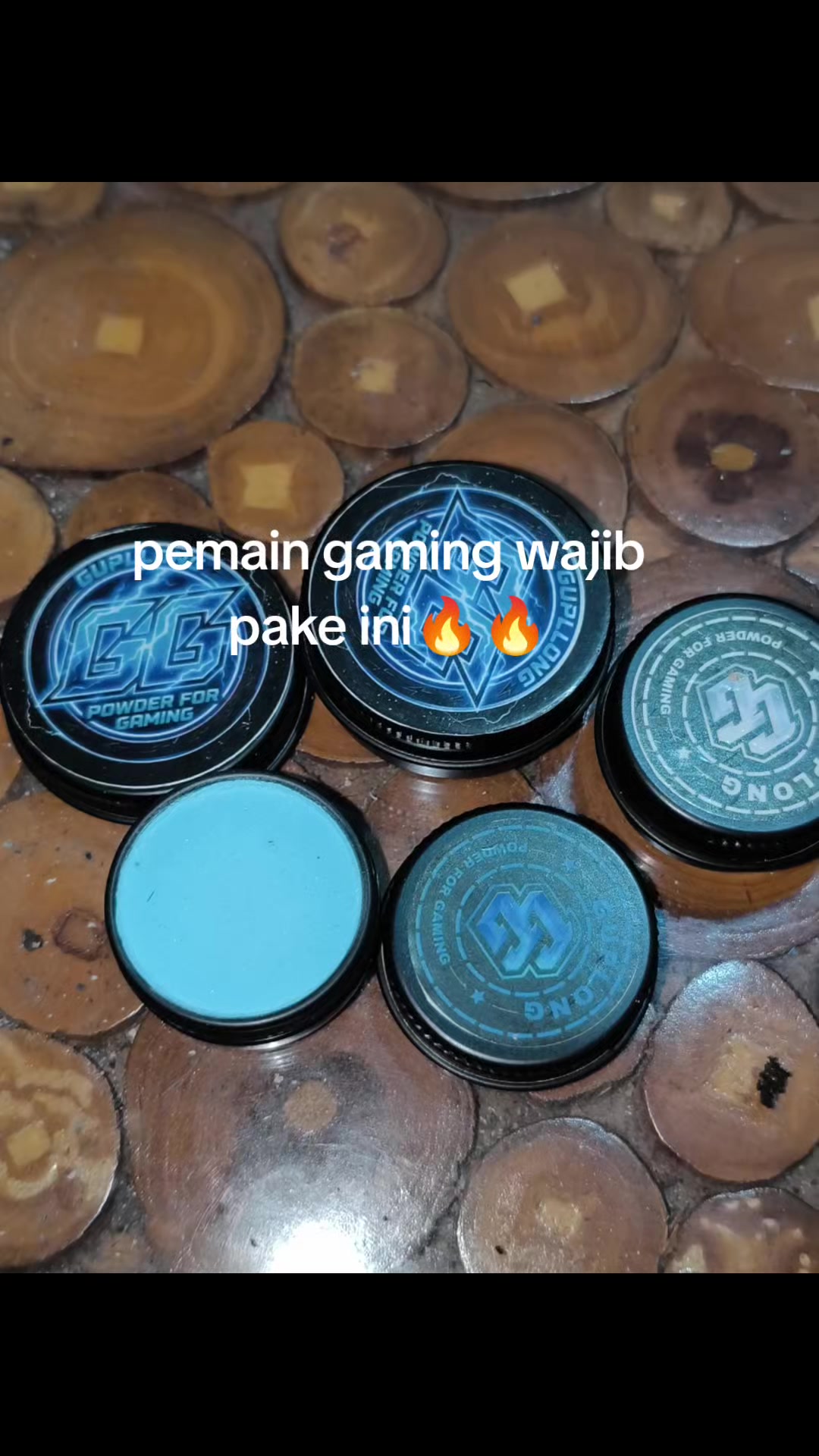 @Pakell