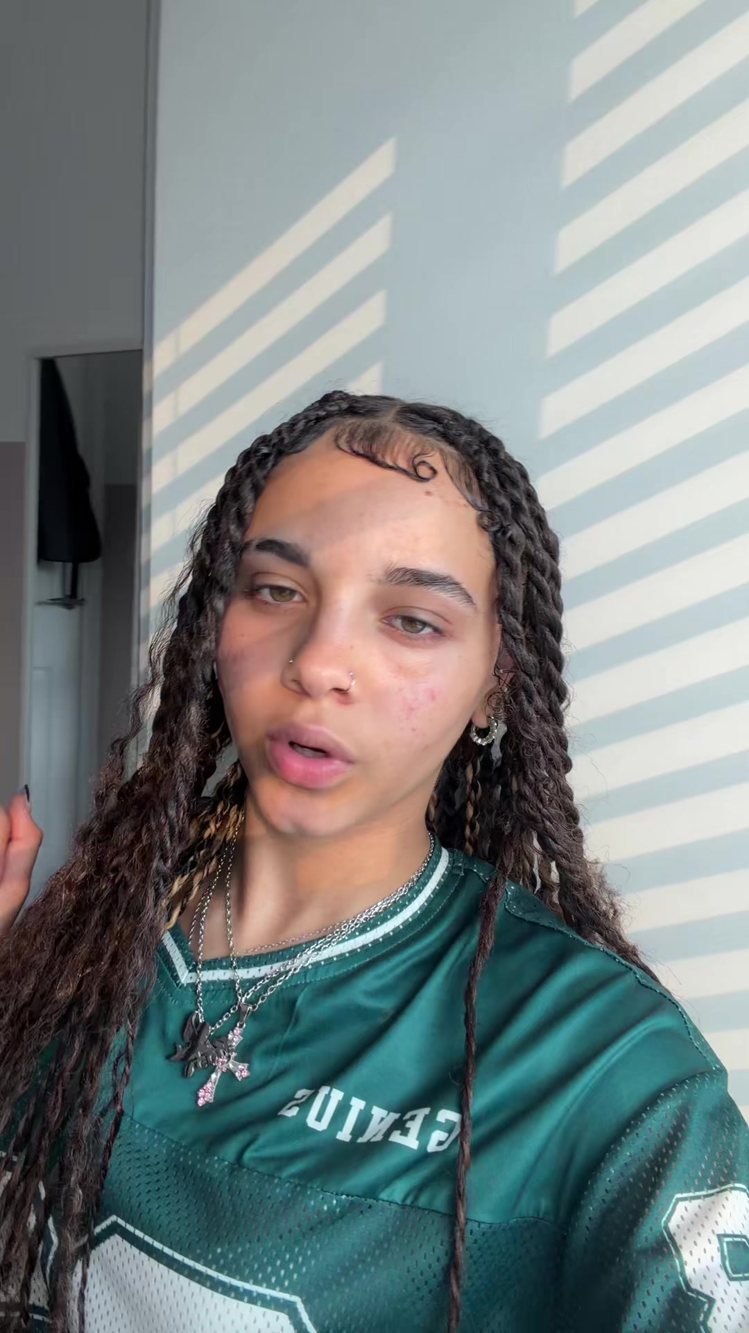 @🕴🏽