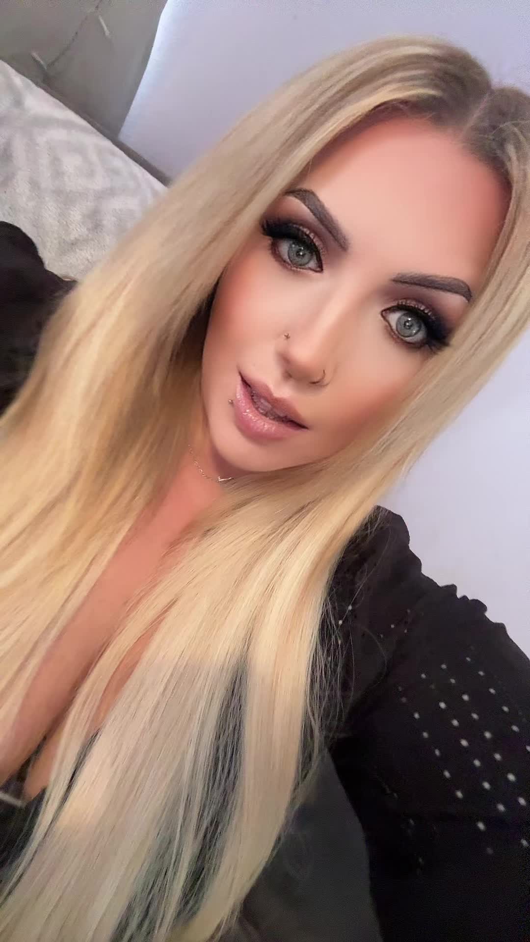 @Kayleigh11:11_xo