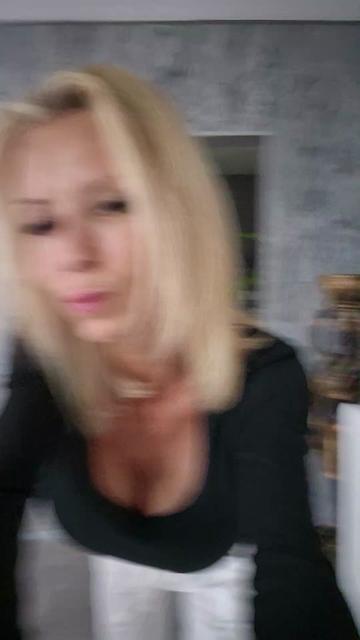 @mrs_lady_smiths