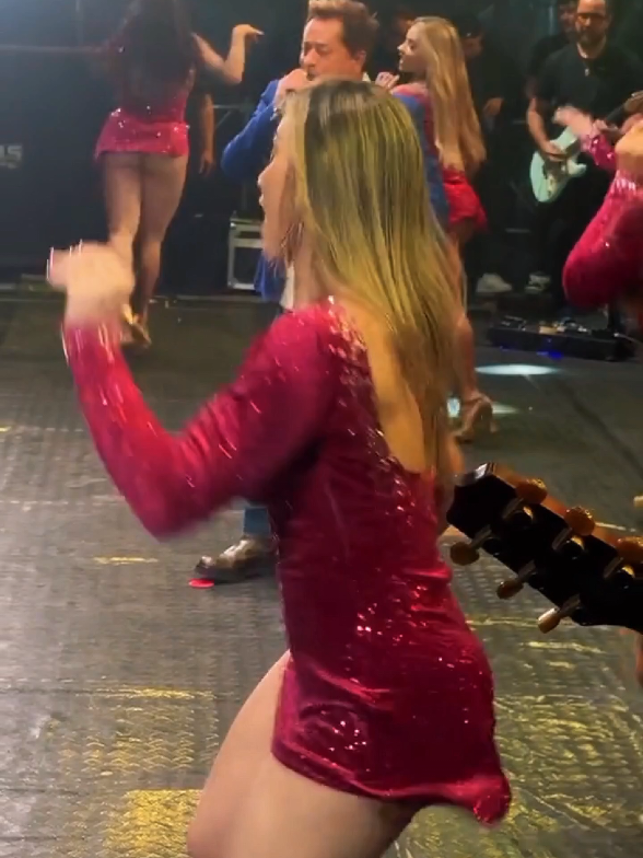 @DANCE LOVER UK ๐ฌ๐ง๐๐น๐