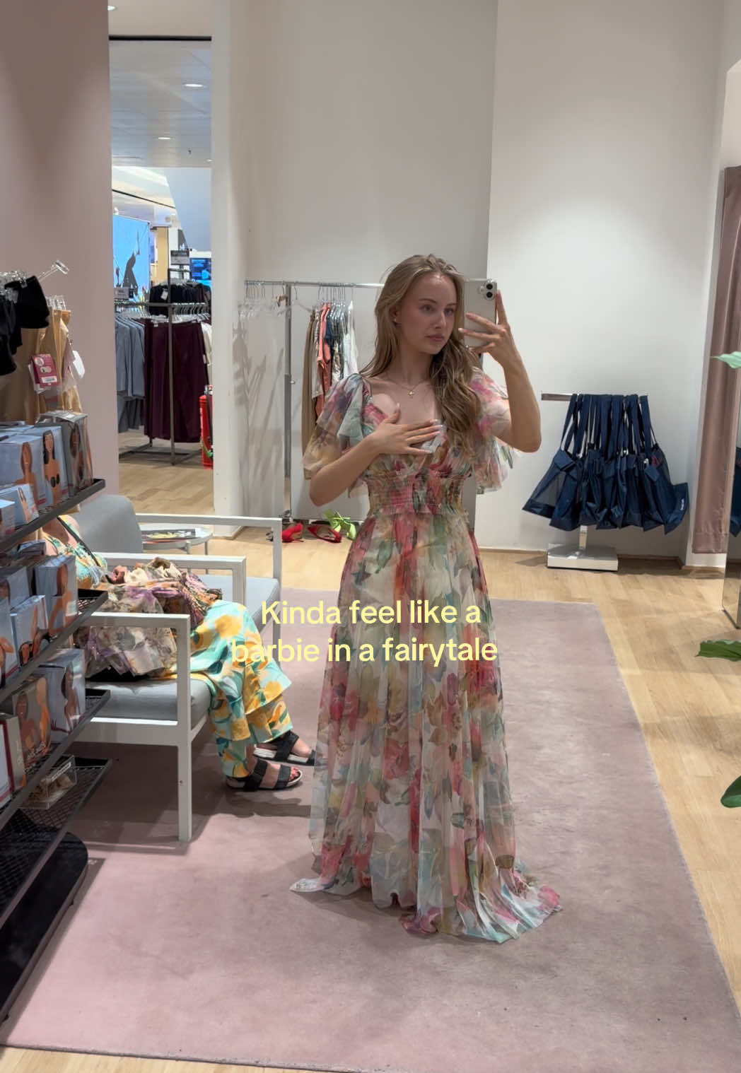 @feechenrina