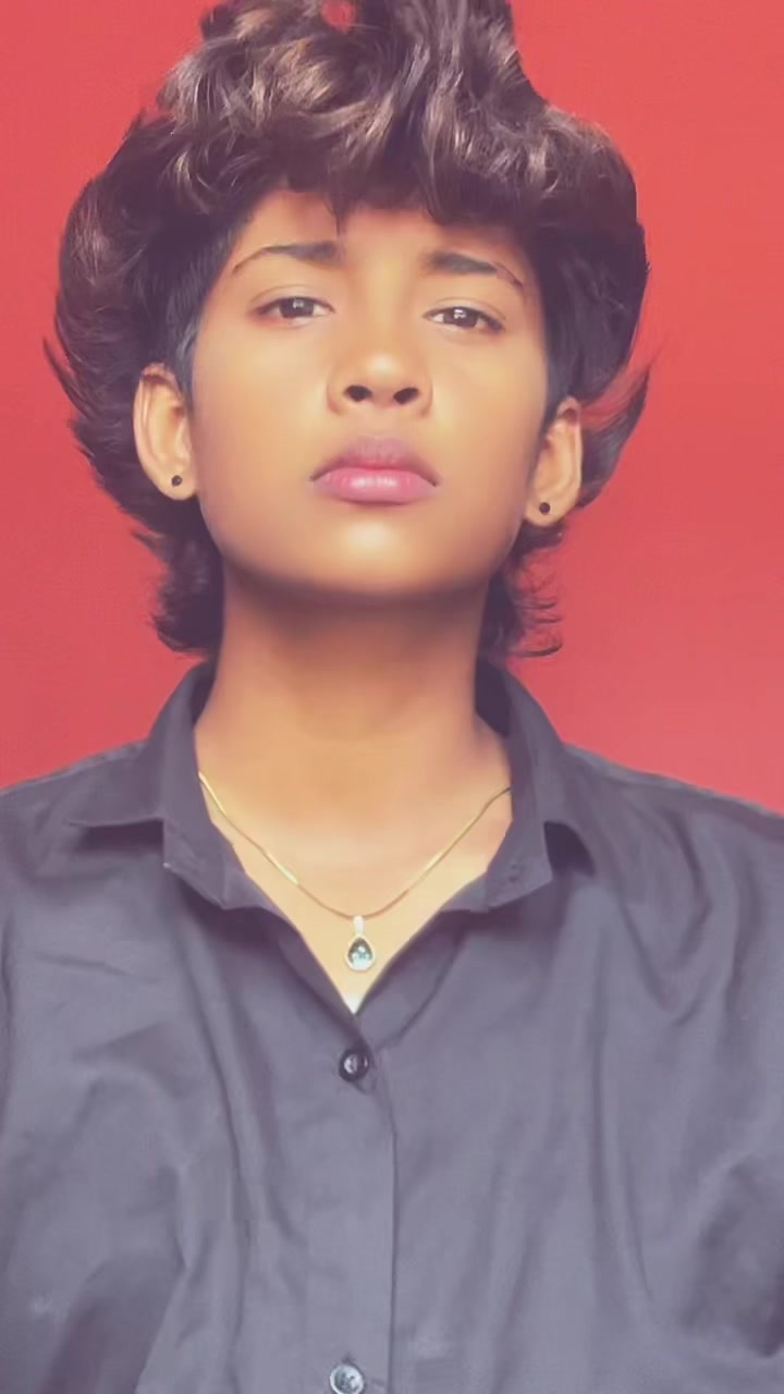 @KRISH 🐬